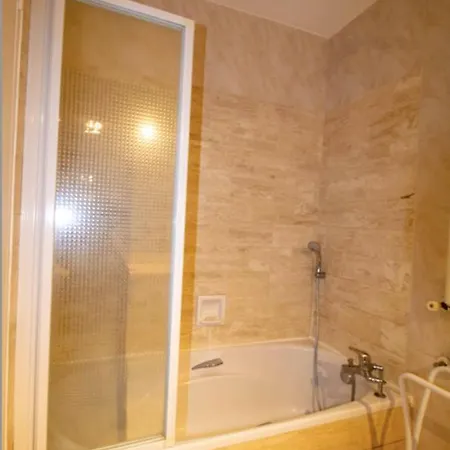 Apartamento Apartment In A Residence With Swimming Pool